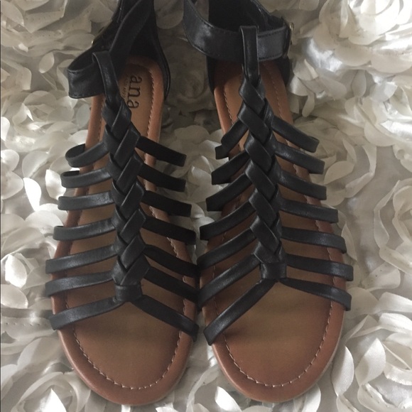 a.n.a Shoes - 📦 Braided black sandals